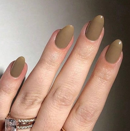 Medium Nail Set #606