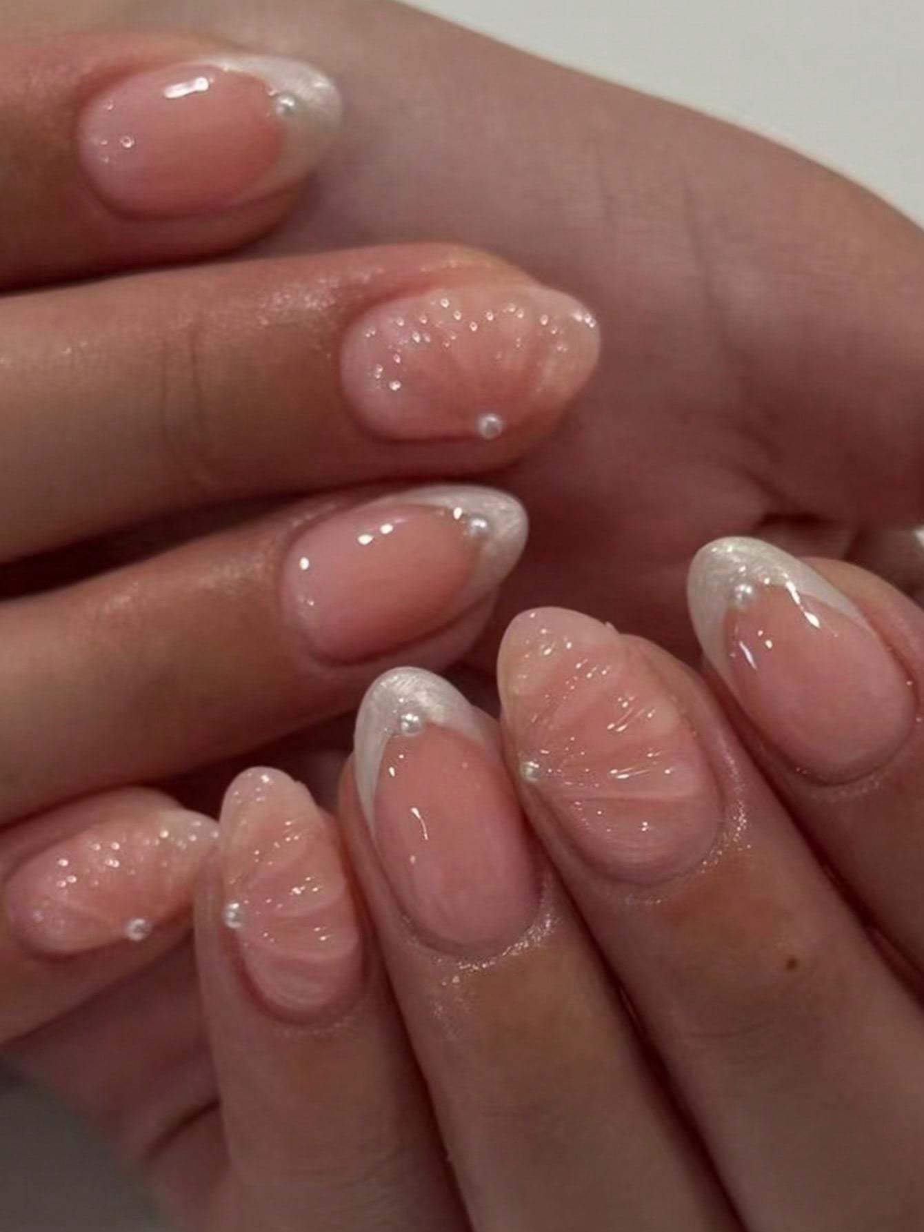 Designed Medium French Nail Set