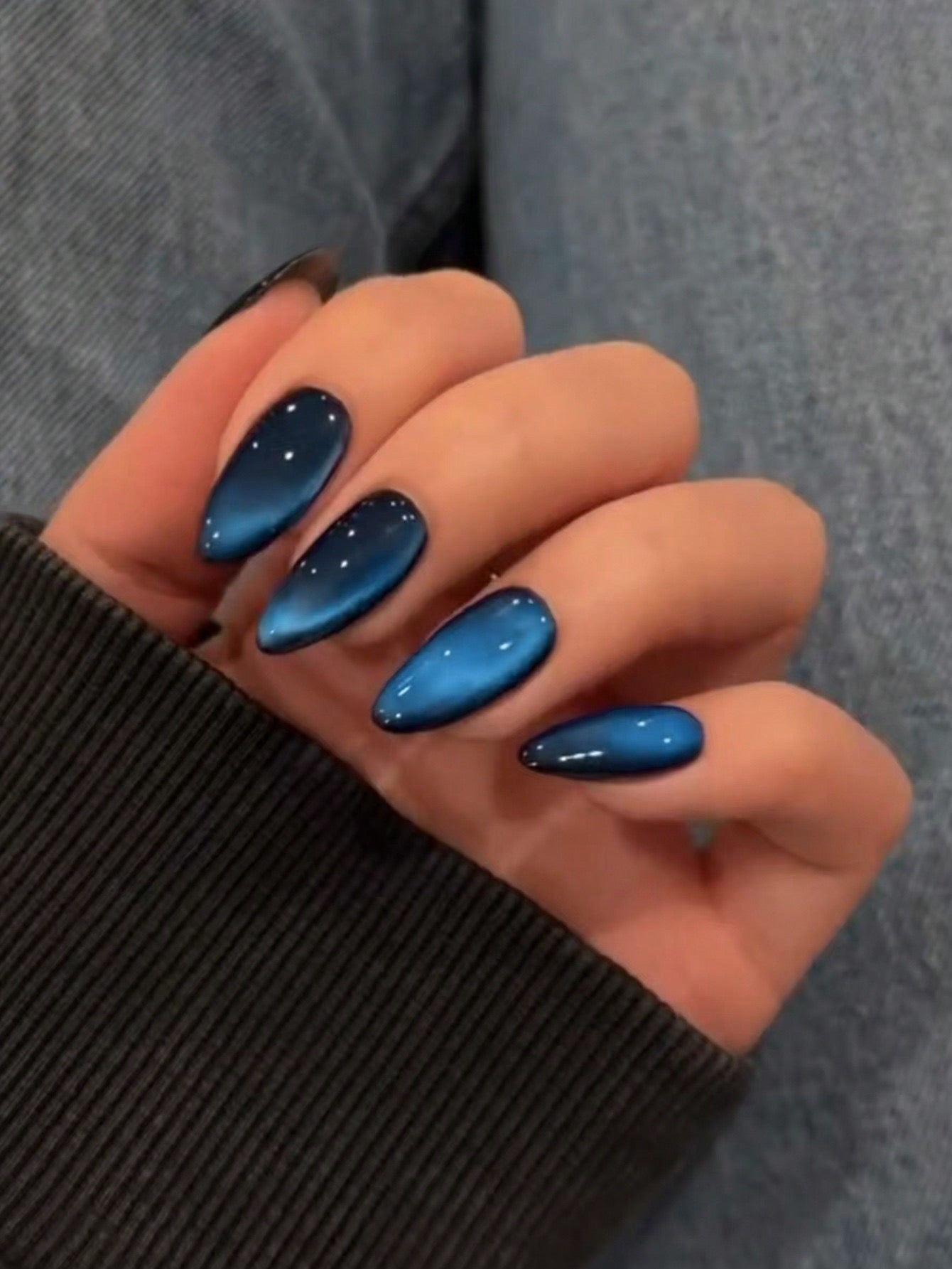 Long Crystal Blue Nail Set