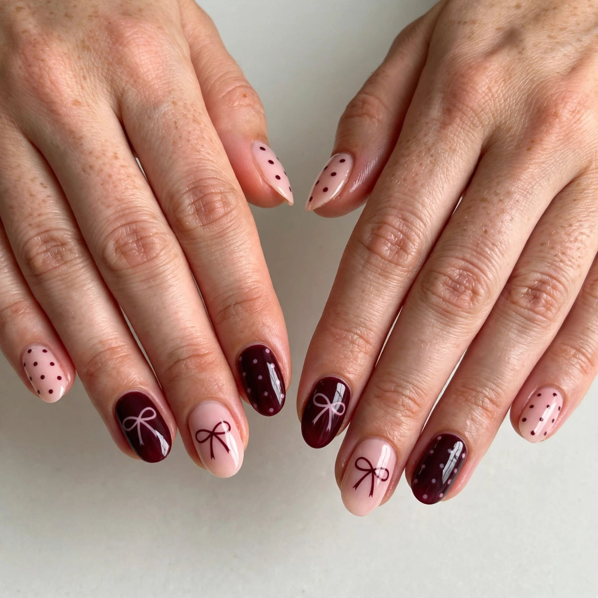 Designed Medium Bordeaux Nail Set