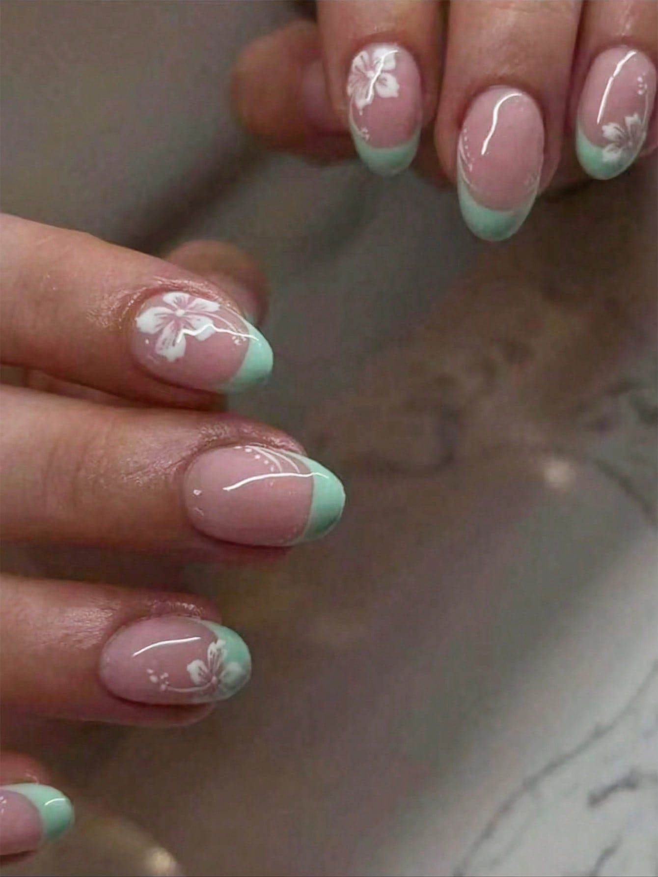 Designed Medium Nail Set