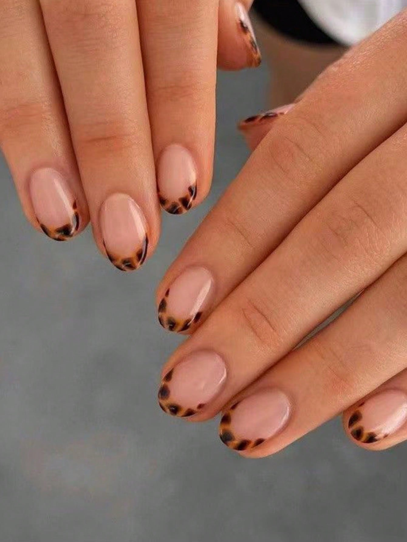 Short Designed Nail Set
