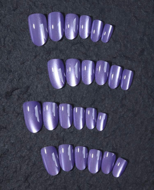 Medium Crystal Purple Nail Set
