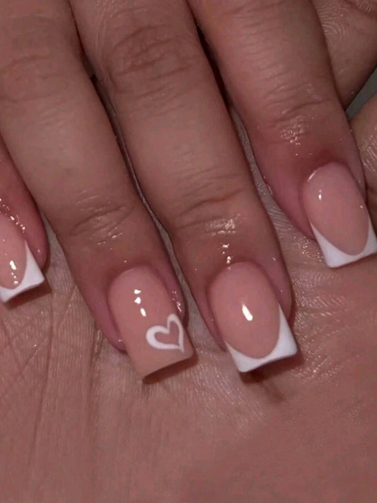Medium Designed French Nail Set