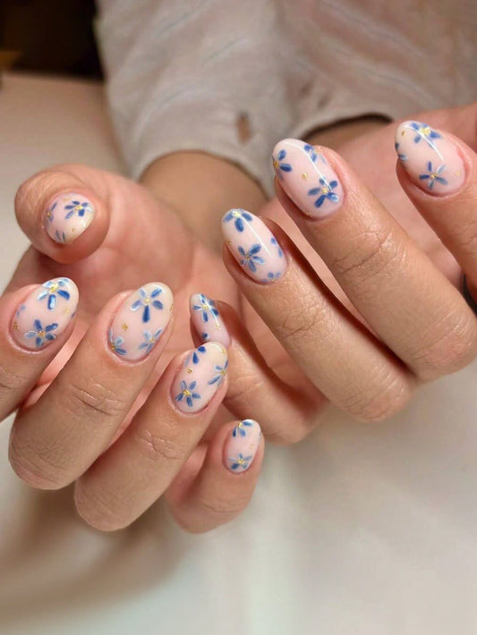 Medium Designed Nail Set