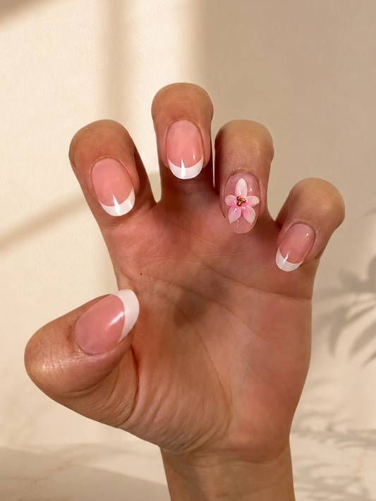 Designed Medium French Nail Set