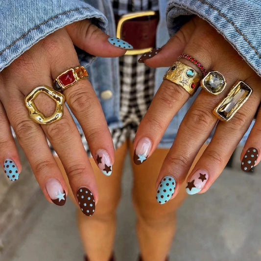 Medium Designed Brown and Aqua Nail Set