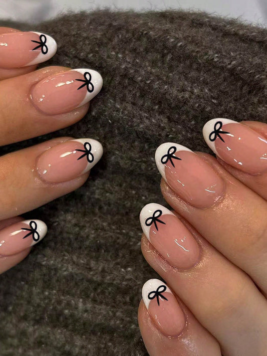 Designed Medium French Nail Set