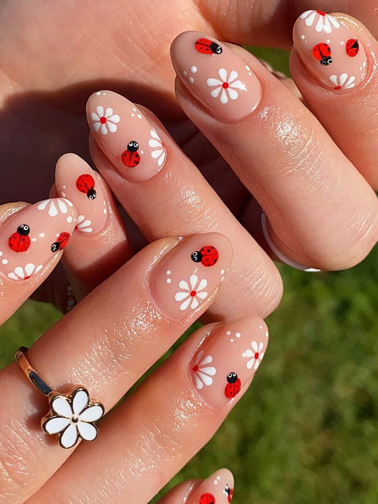 Designed Medium Nail Set