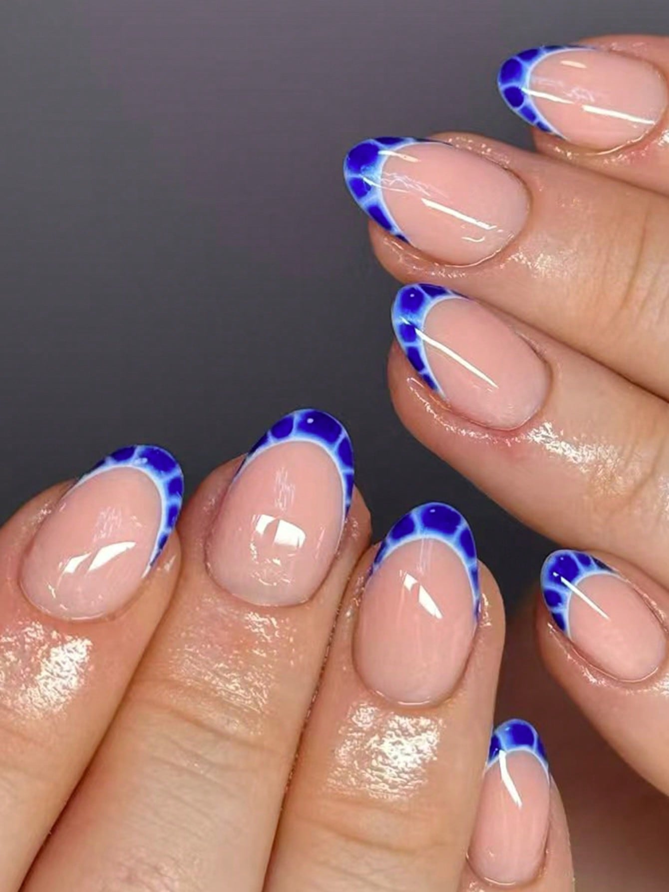 Designed Blue Medium Nail Set