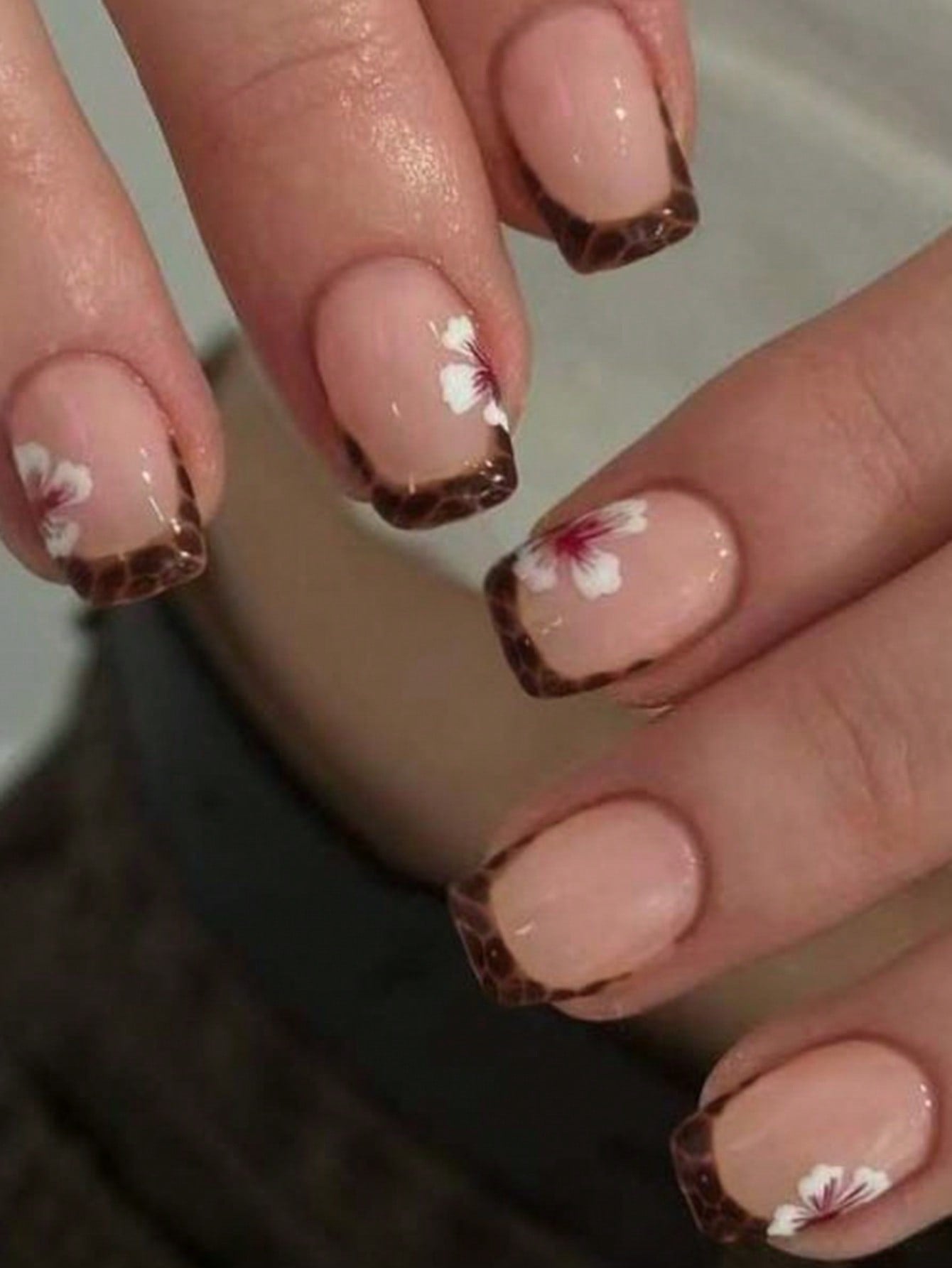 Short Designed Nail Set